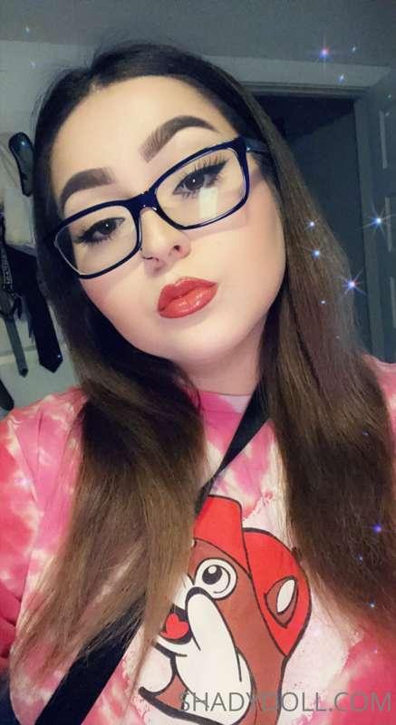 Almost V-DAY 🩷Start your week with me, your little freak 😈