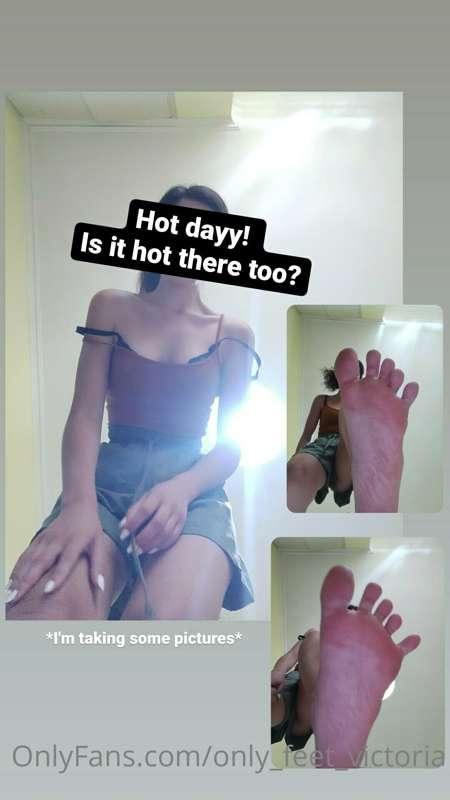 Trampling you.. 🔥 and finally... I take my shirt and bra off..