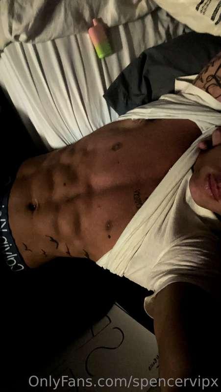 Daddy’s back sorry I’ve been logged out but I’m back for you..