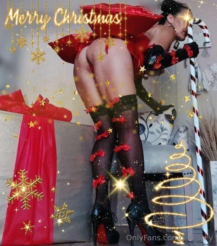 Do you want your Christmas gift bb?🎁✨😈🎄🎇
