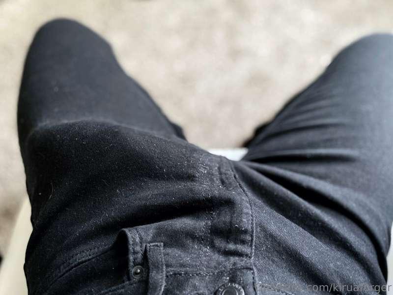 helloooooo, I'm back, swipe to see the monster .🤭
Tell me ho..