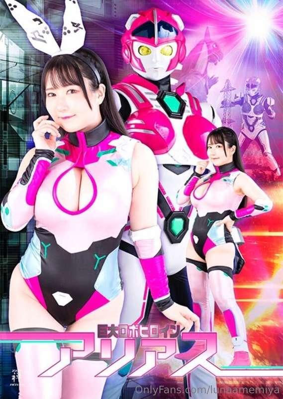 It's what I've always wanted🫶🏻 A giant robot heroine❤️
