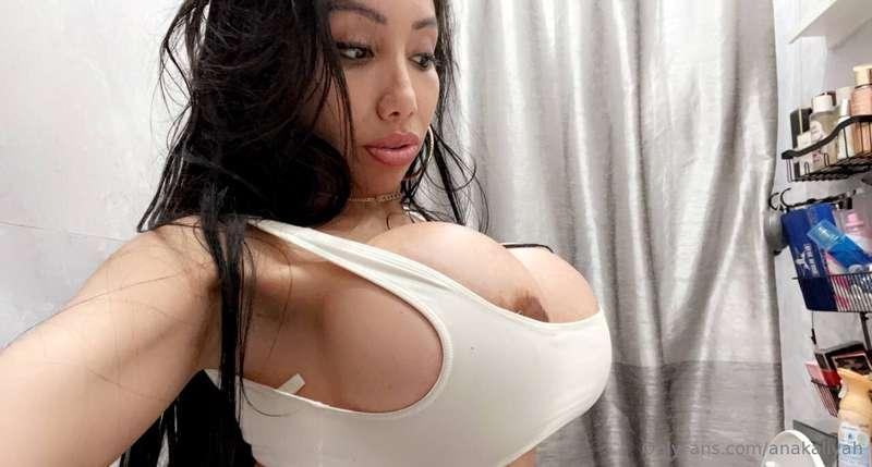 I want every last drop of you today. Message Me Let me drain..