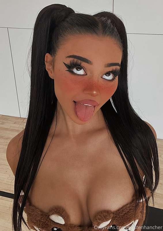 peek a little closer 😉