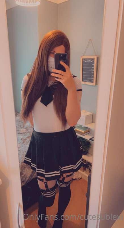 🥺 I need to clean my mirror 🥺

But I can do that after I’ve ..