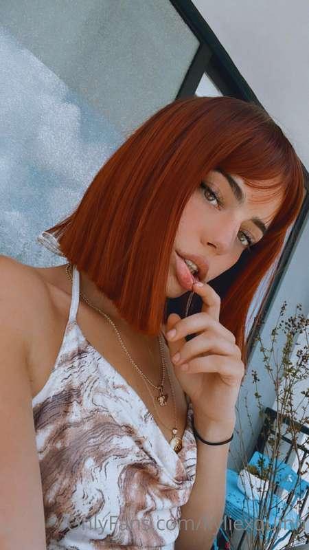 You like this color on me ? ❣️