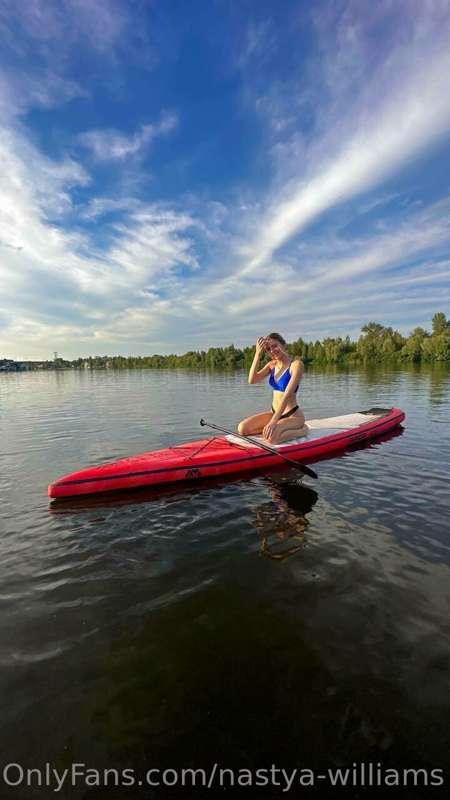 It was my first experience of Sup-boarding 🏄‍♀️ and at first..