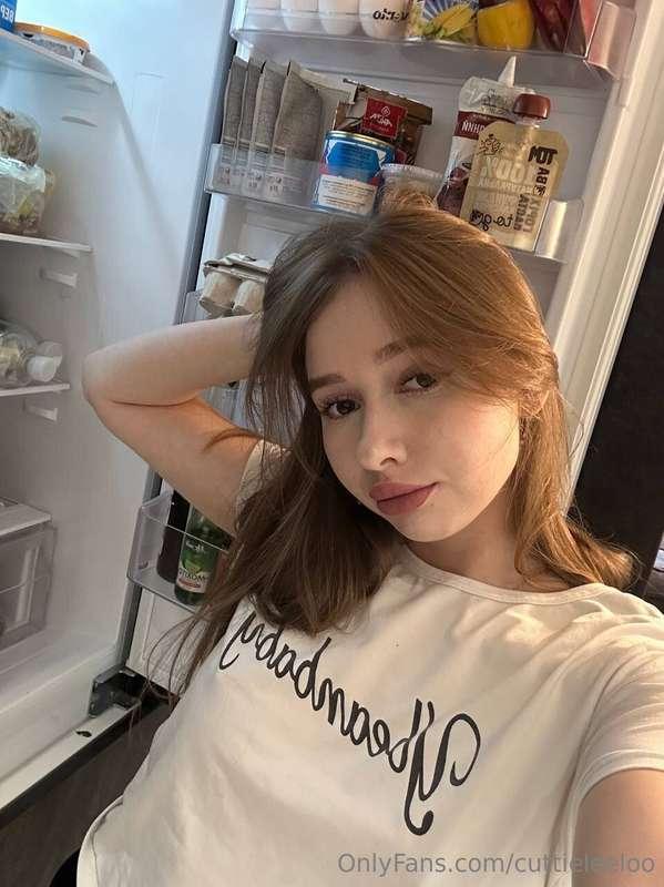 Haha, selfie with the fridge are my favorite way to remind m..
