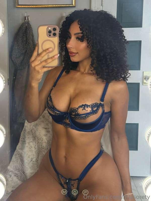 You can’t resist forever 😏🍒