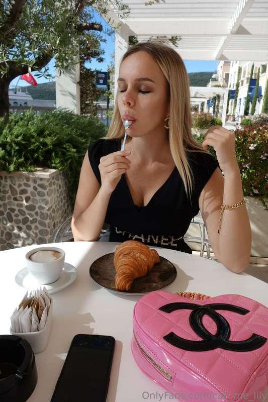 Sploshing is a fancy practice for you!🍓💦

🍓 Sploshing is ero..