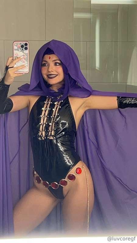 Raven from T33n Titans😈🖤 got to see a few of u at dragoncon ..