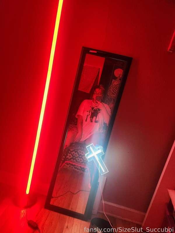 sizeslut_succuboi image #5