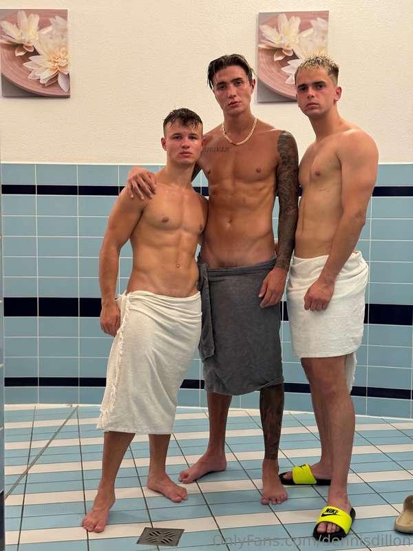 Me and my buddies🥰 @charlieangell @wazgod121