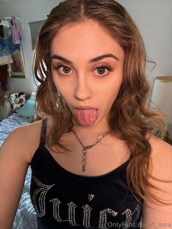Neeeeed to be facefucked rn 🙈