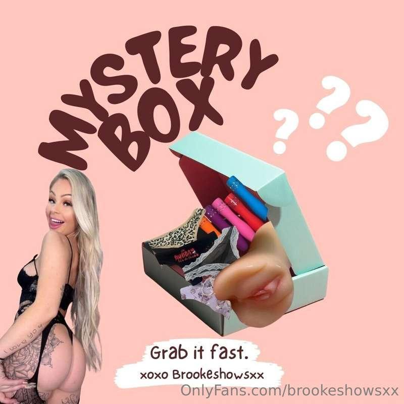 😈BROOKE'S MYSTERY BOX OF GOODIES👀🔥💥tip $150 here for a myste..