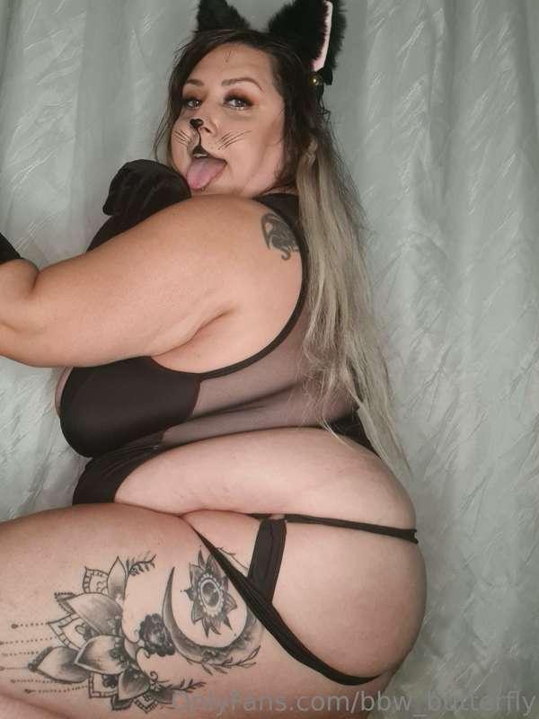 Something hot for haloween🥰