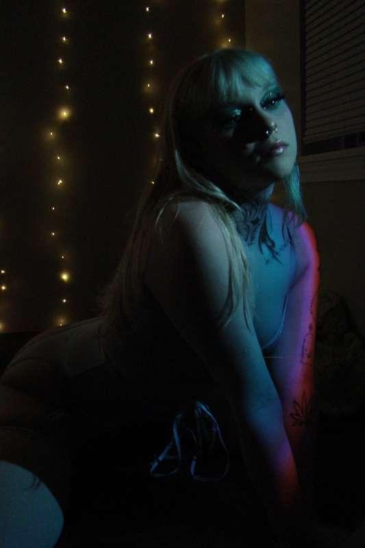 New set = new set of photos <33 If you wanna see me in anyth..