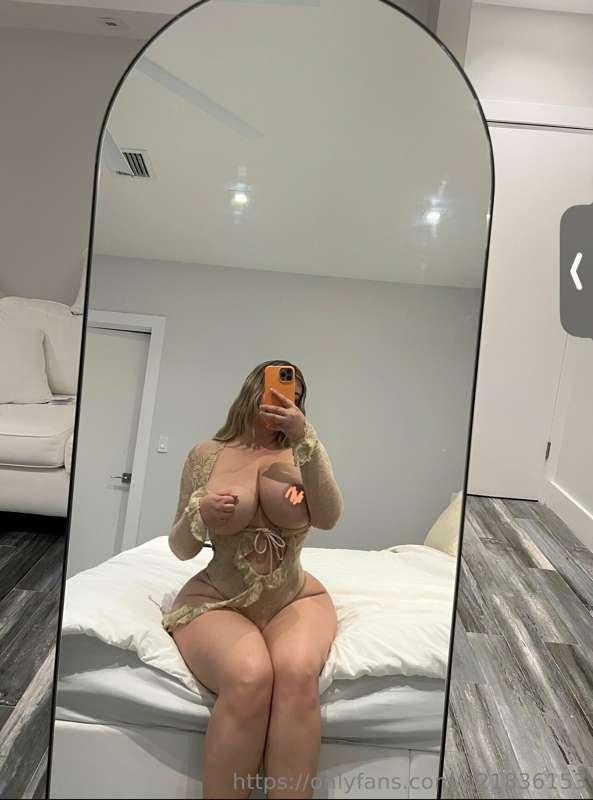 anastasiakvitkovip main image