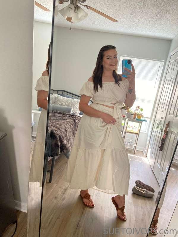Foot bitch funded outfit of the day 🥰