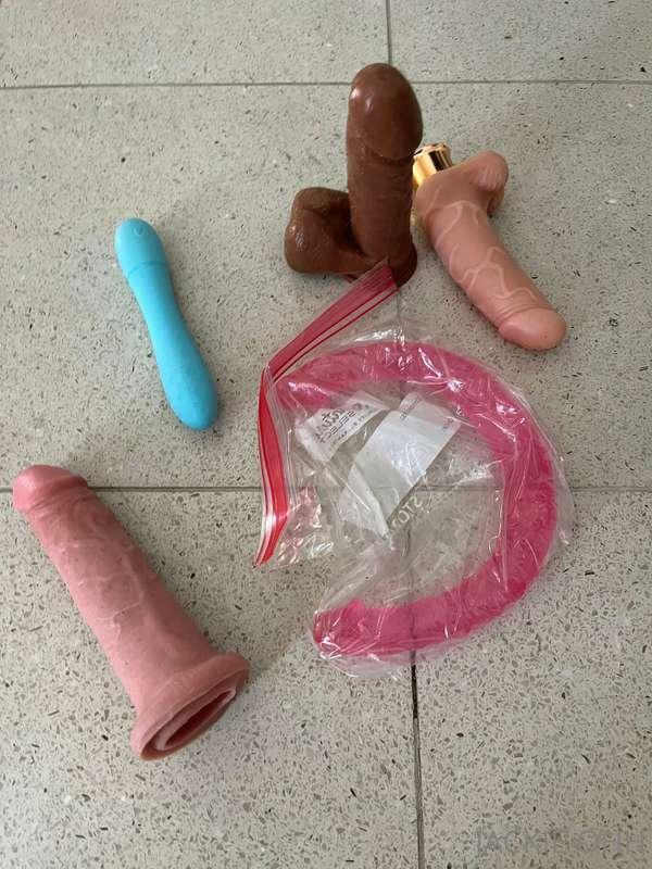 The toys I used to make these videos… 💦 only watch if you’re..