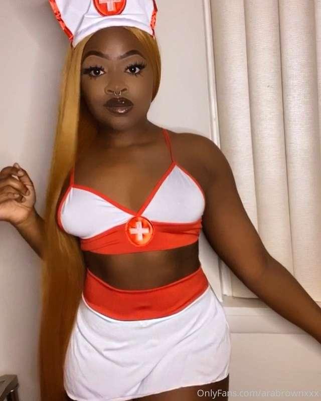 Would you let me save your life? 👩🏾‍⚕️👀