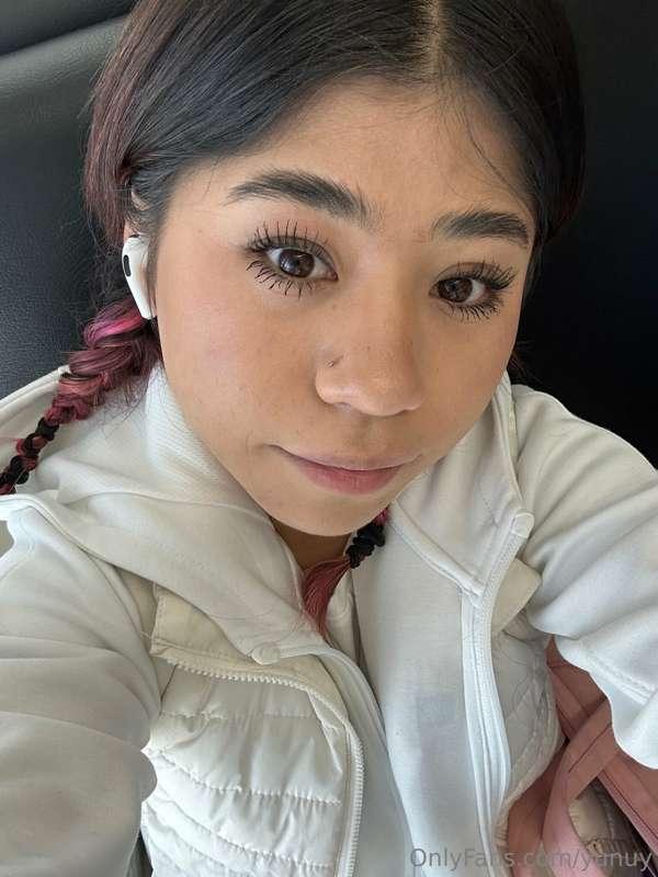 🤗
