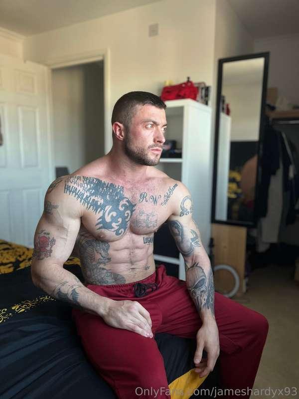 jameshardyx93 image #0