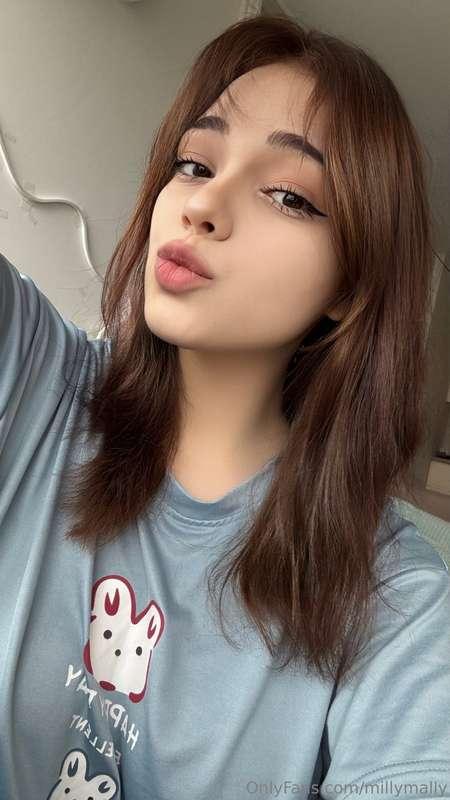 I hope my selfies lift your spirits❤️