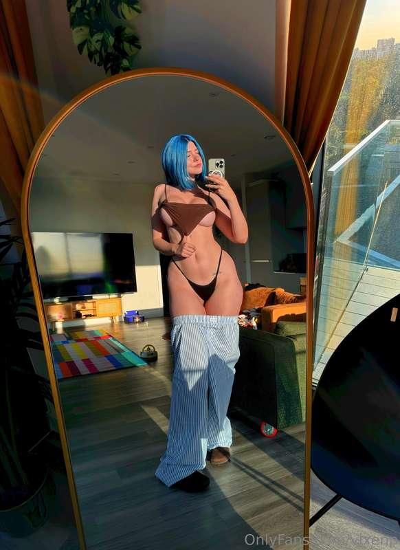 Swipe, swipe, swipe… the more you swipe, the less clothes I ..