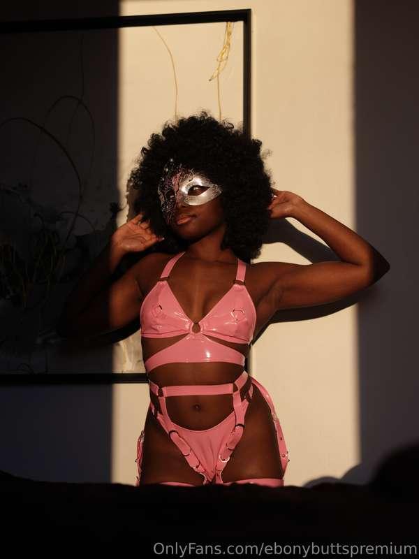 ebonybuttspremium image #5