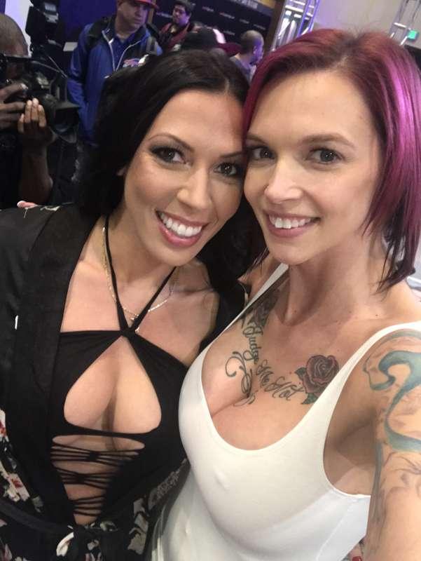 annabellpeaksxx image #0