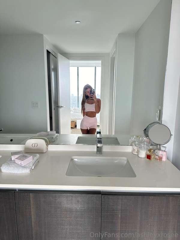 Message me, I'm bored