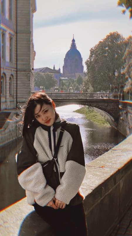 juneliu image #2