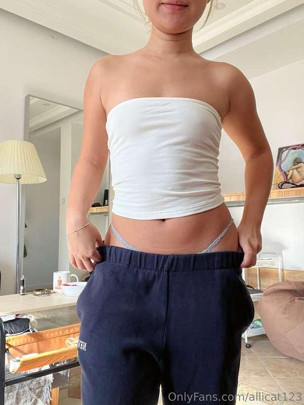 (5pic)Just simply teasing you and hope I get a boner back！ 🤨..