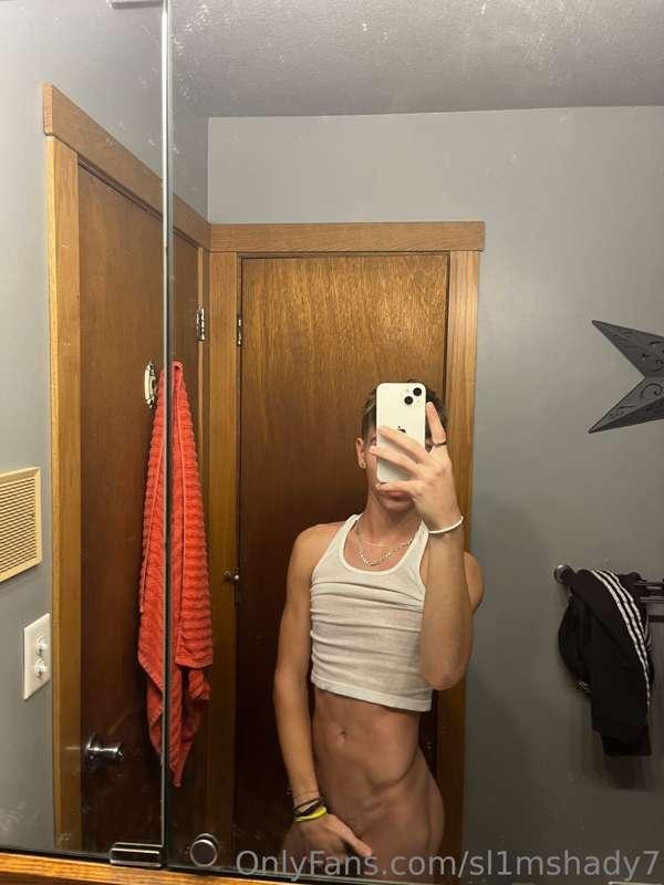 Add me on snapchat & Instagram in my bio