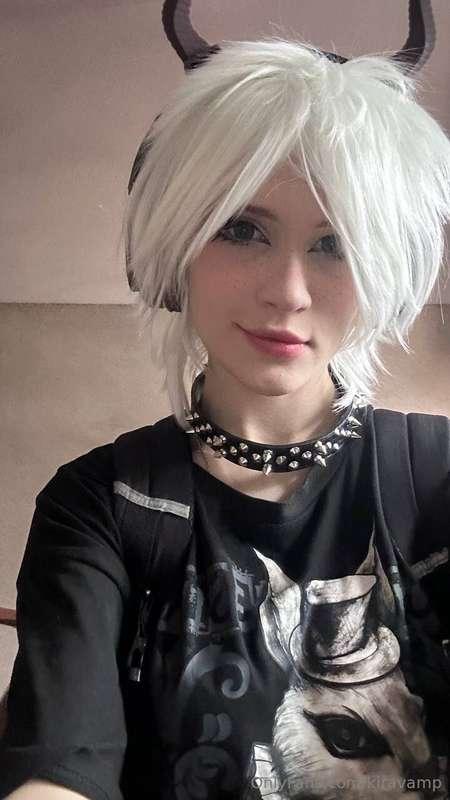 what do you think of my outfit today? Do you like it?😘😊