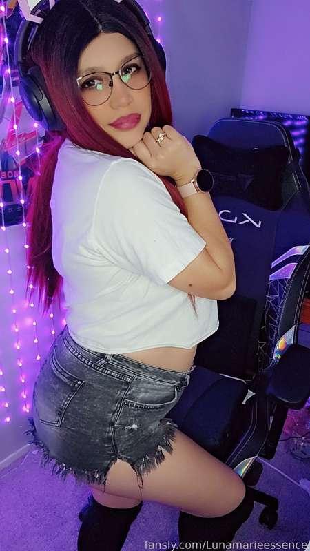 lunamarieessence image #10