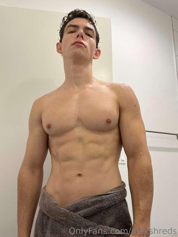 I’m way too horny when I wake up 🥵