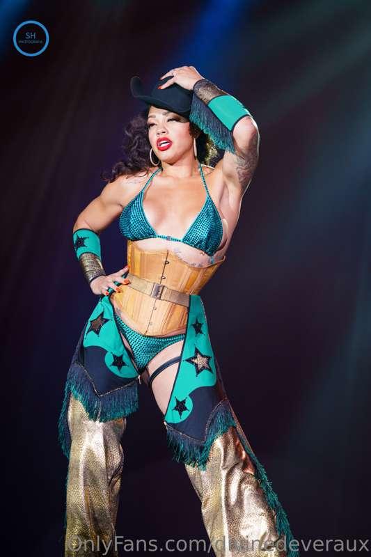 Cowgirl vibes. Performing at Burlesque Hall of Fame 2022.