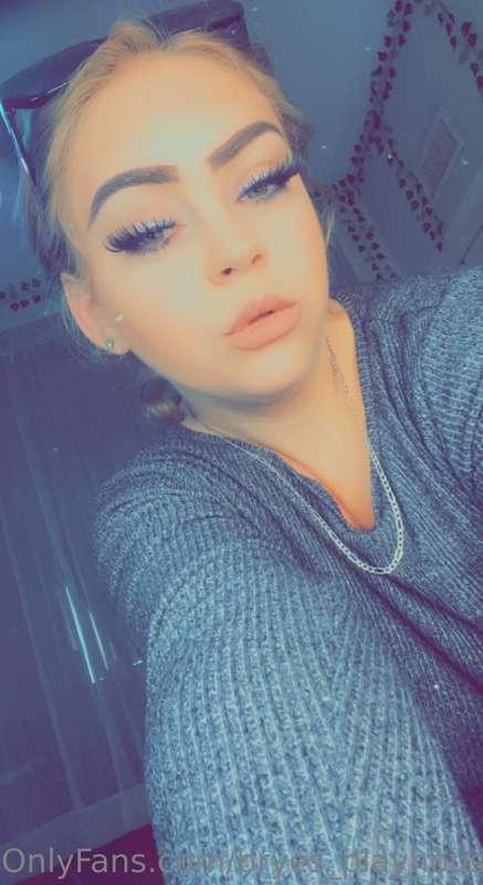 No panties under this dress 😋 wanna see?