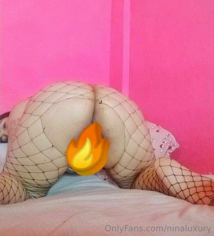 With my fat ass wide open I'm waiting for you daddy to fill ..