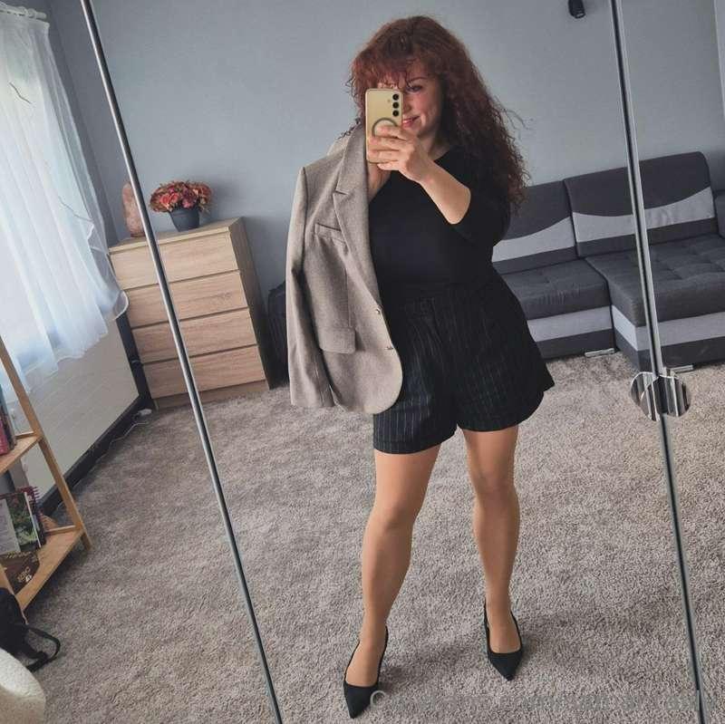 Some days I slip into lace… 🔥Other days heels that echo with..