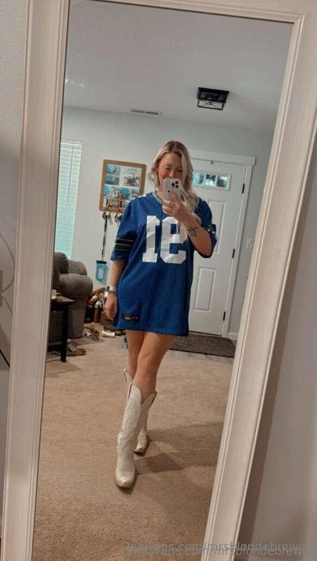 no pants, no problem hehe