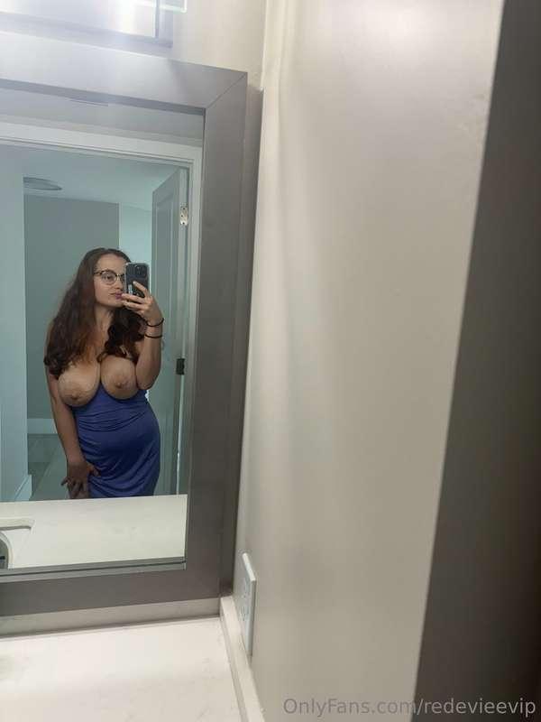 Early morning nudes 🤪