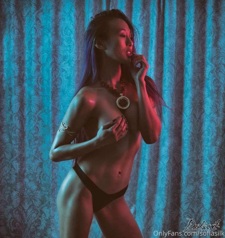 Touch with your eyes only 🤤 Tip me if it got harder to behav..