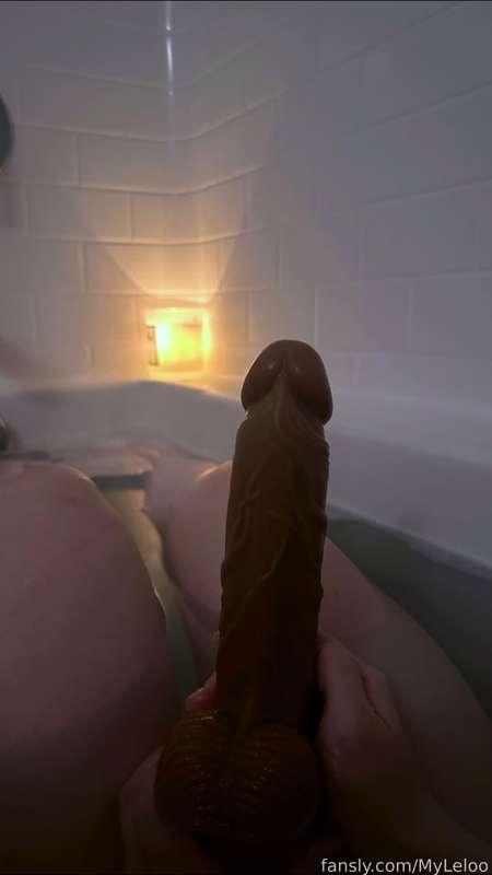 I feel much better, a hot bath works wonders)
I also want to share my purchase, to be honest this is my first dildo😅
Would you like to see JOI?)

#dildo #bath #bathtub #wet
