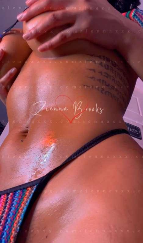 ***🍭 SLUTTY APPETITE 🎟️***
i hate when i leave home and forg..