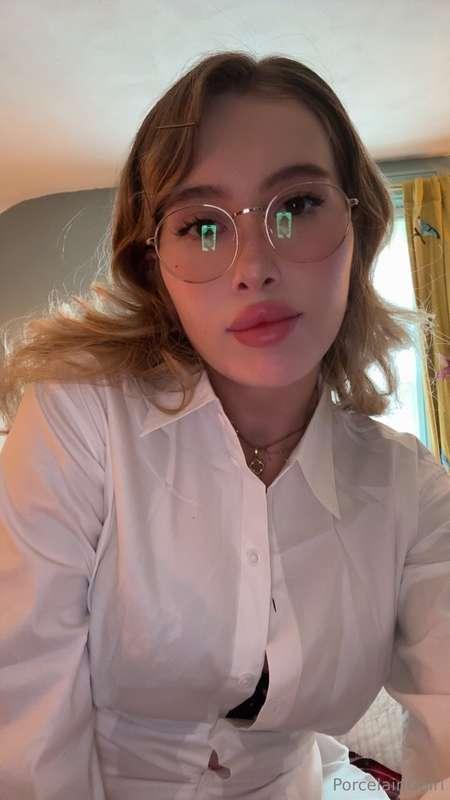POV: I'm your secretary and I'd sent you this. 