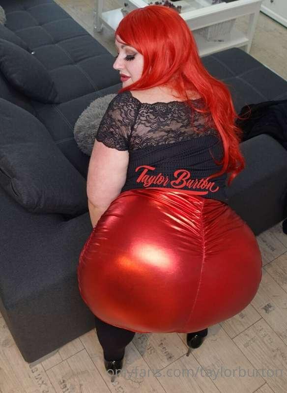 do you want to fuck me? 😏💦