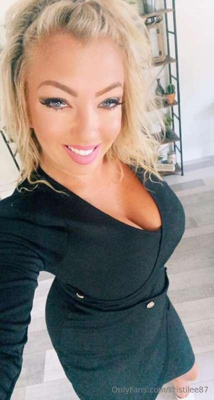 Happy Hump Day - Don't forget to check out my VIP page - tha..